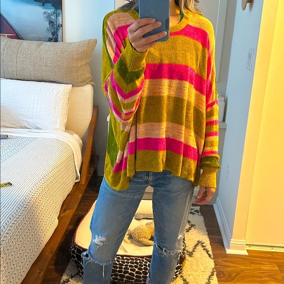 Free People oversized chenille sweater - Picture 3 of 9